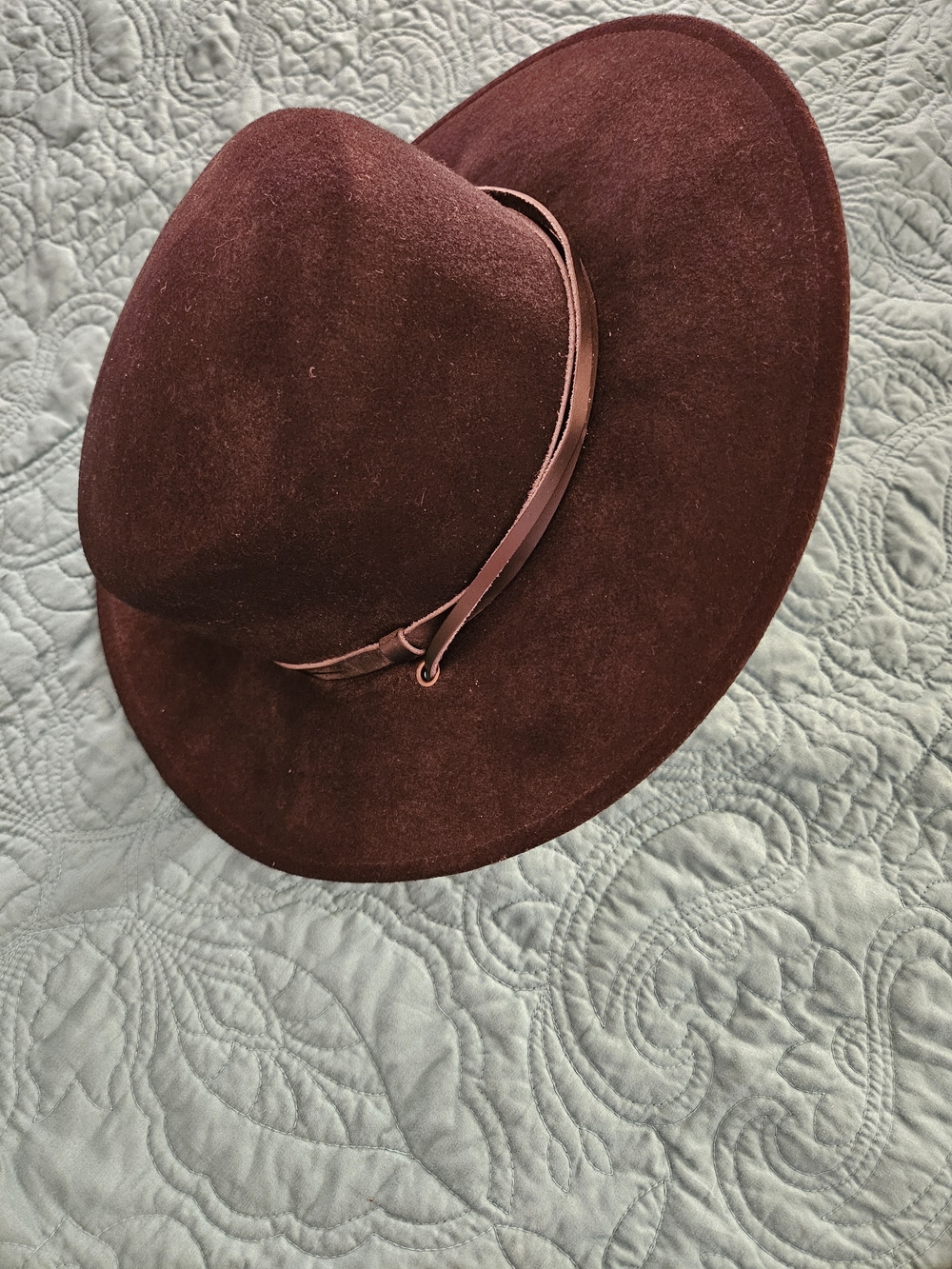 Black Wide-Brim Wool Hat Inspired by Celebrated Artist Georgia O'Keeffe